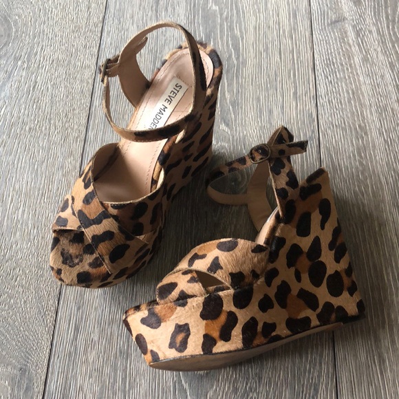 steve madden leopard print wedges